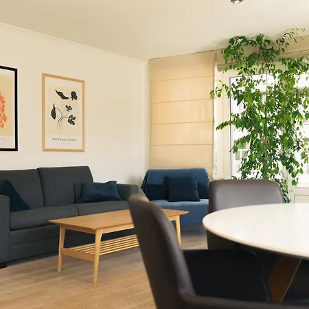 Noah Apartment