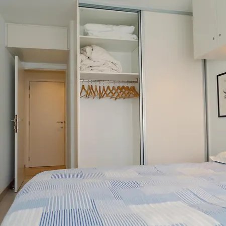 Noah Apartment